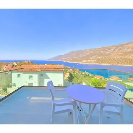 Villa James 3 *